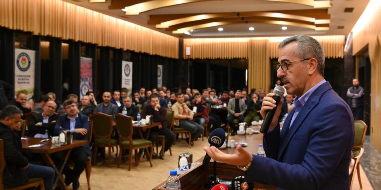 Güngör ve Kirişci, Eğitimcilerle Bir Araya Geldi