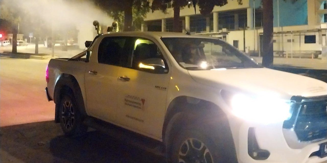Kahramanmaraş'ta İlaçlama Çalışmaları Sürüyor