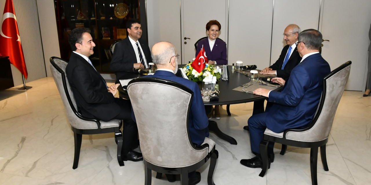 Seçim Bitti, 6'lı Masa Devrildi