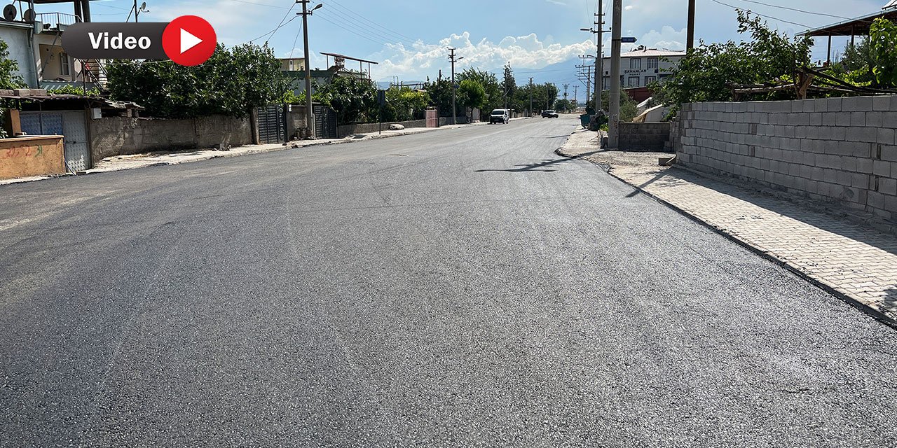Kahramanmaraş Büyükşehir Erkenez’in Ana Caddesini Asfaltlıyor