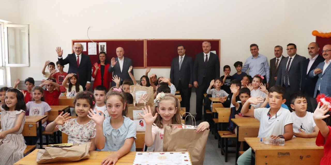 Kahramanmaraş’ta 295 Bin 234 Öğrenci Karne Aldı