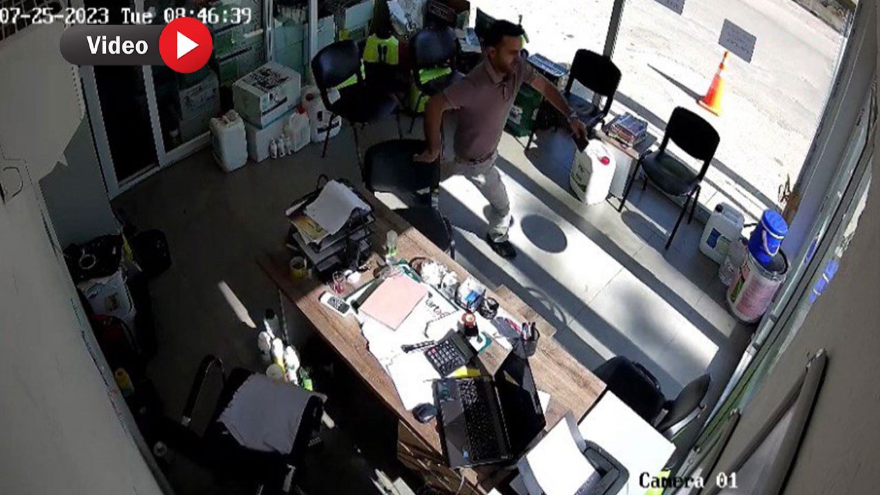 Adana Kozan'da 5.5 Büyüklüğündeki Deprem Kamerada