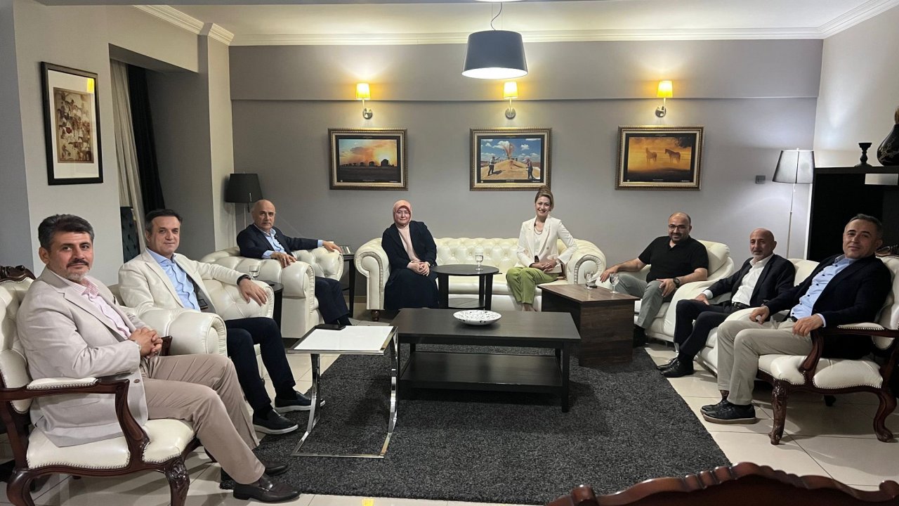 Kahramanmaraş'ta Bir İlk! 8 Milletvekili Bir Araya Geldi