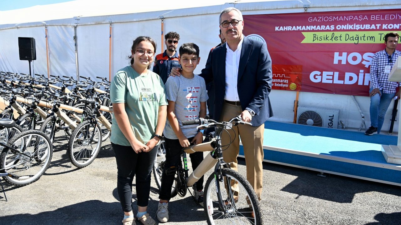 Kahramanmaraş'ta Çocuklara Bisiklet Dağıtıldı!