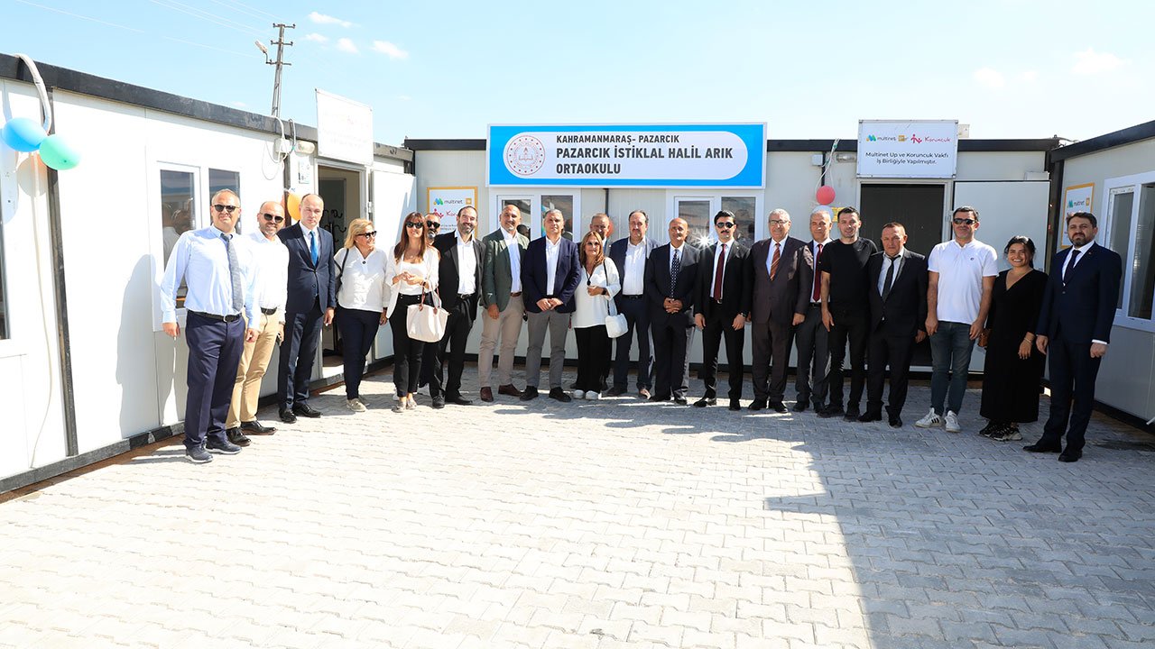 Kahramanmaraş'ta Depremzedelere Destek: 8 Üniteli Konteyner Okul Açıldı!