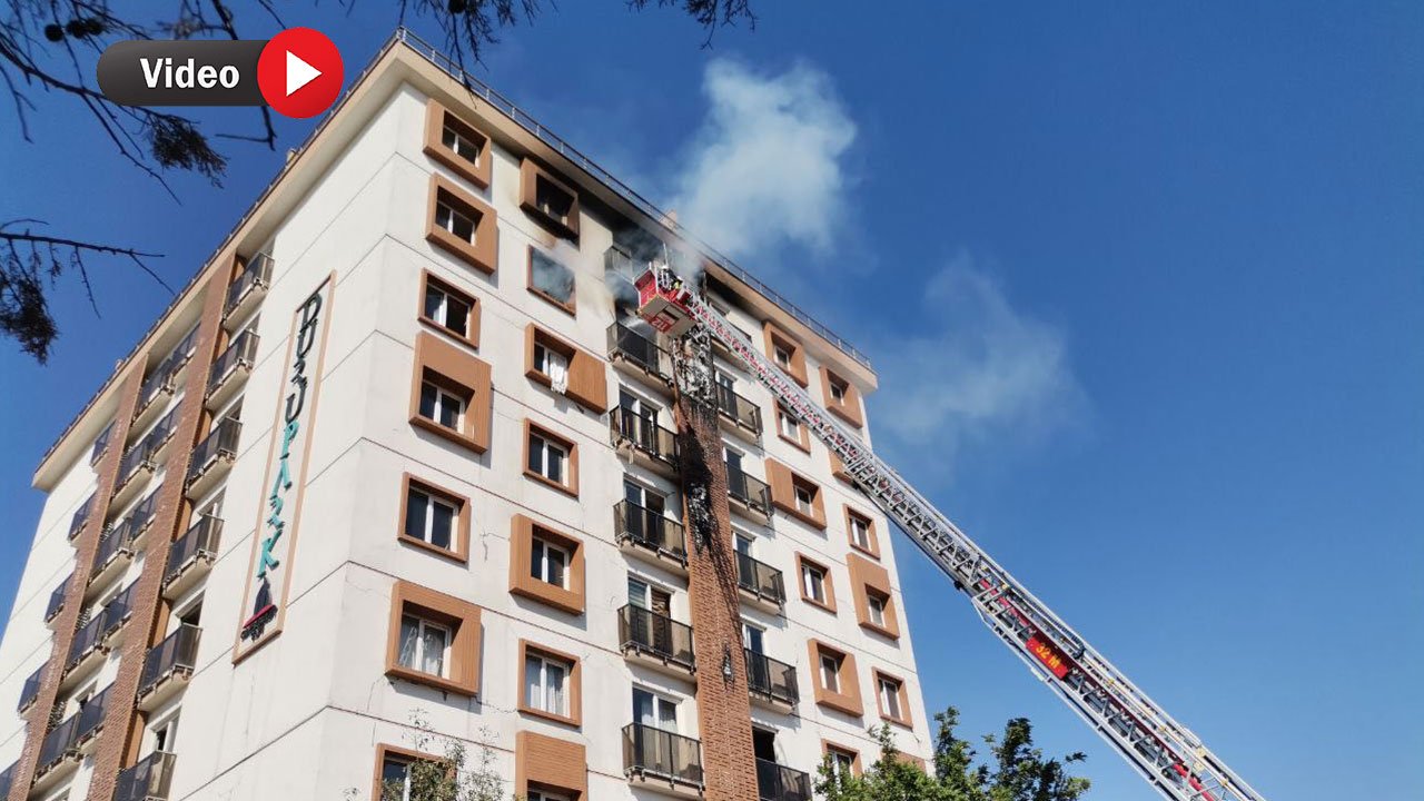 Kahramanmaraş'ta Hafif Hasarlı Binada Yangın Paniğe Neden Oldu!