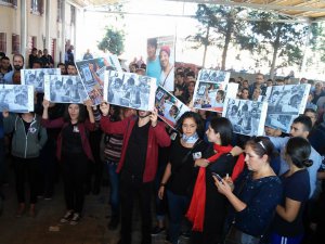 Patlama'da ölen genç toprağa verildi!