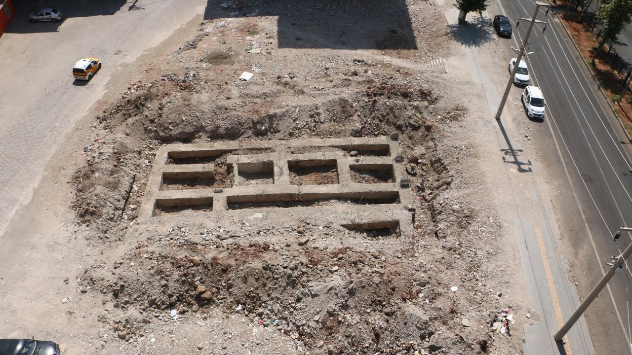 Kahramanmaraş Depreminde 38 Kişinin Hayatını Kaybettiği Apartman Projesiz, Ruhsatsız ve Denetimsiz İnşa Edilmiş!