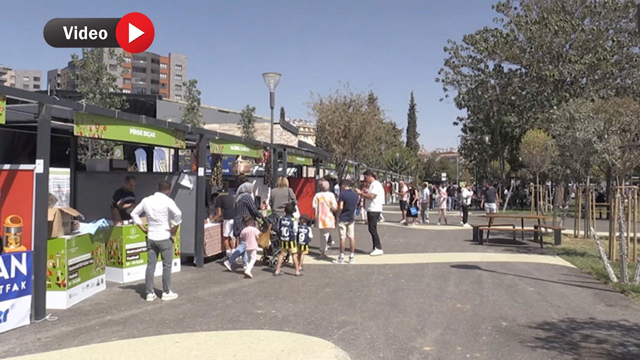 Kahramanmaraş'ın Komşu İli Gaziantep Depremin İzlerini Etkinliklerle Silmeye Çalışıyor