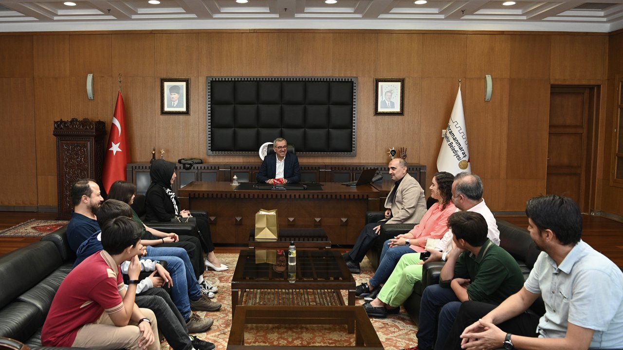 Gurur Kaynağımız! Kahramanmaraşlı Öğrenciler Robot Yarışması'nda Parlıyor!