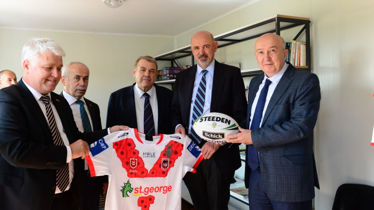 Depremler Sonrası Avustralya Büyükelçisi Türk Halkının Yanında: KSÜ Ziyareti