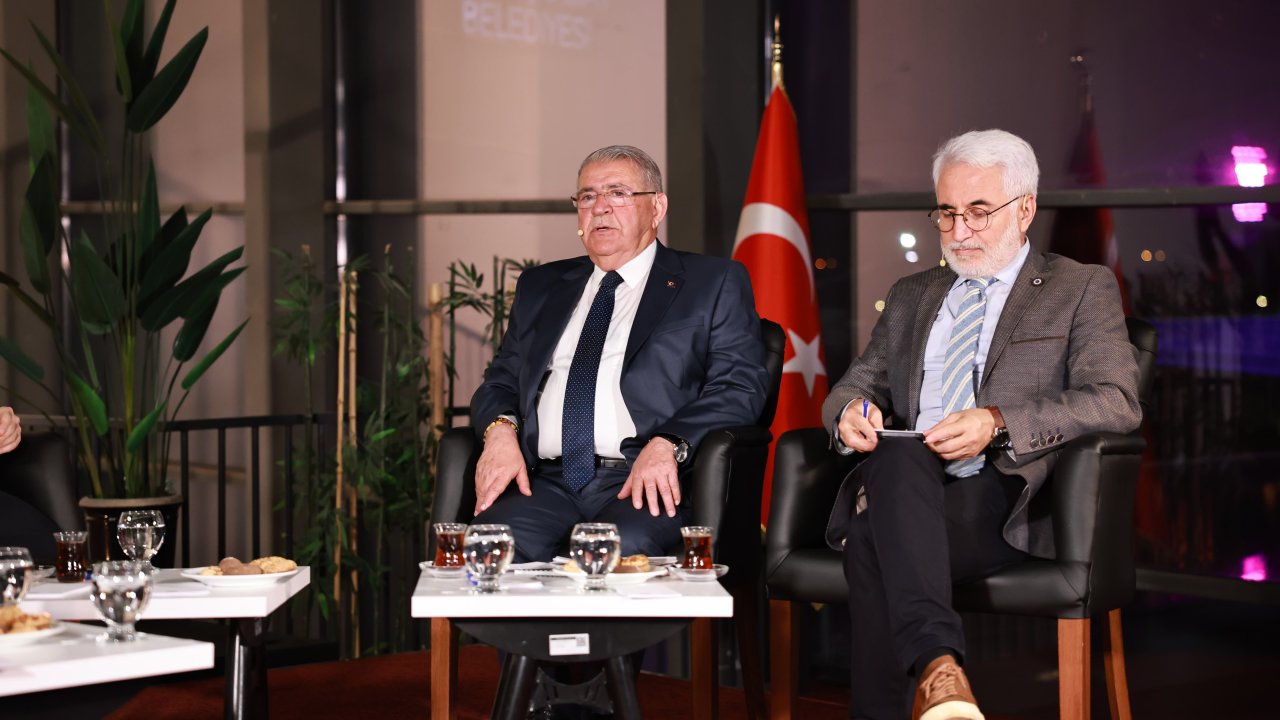 Kahramanmaraş'ın Değişim Hikayesi: Başkan Mahçiçek'ten EXPO 2023 Röportajı!