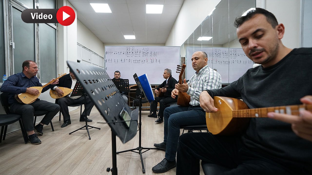 Bağlama Tutkunları Burada Buluşuyor: Kahramanmaraş'ta KAMEK Sizi Bekliyor!