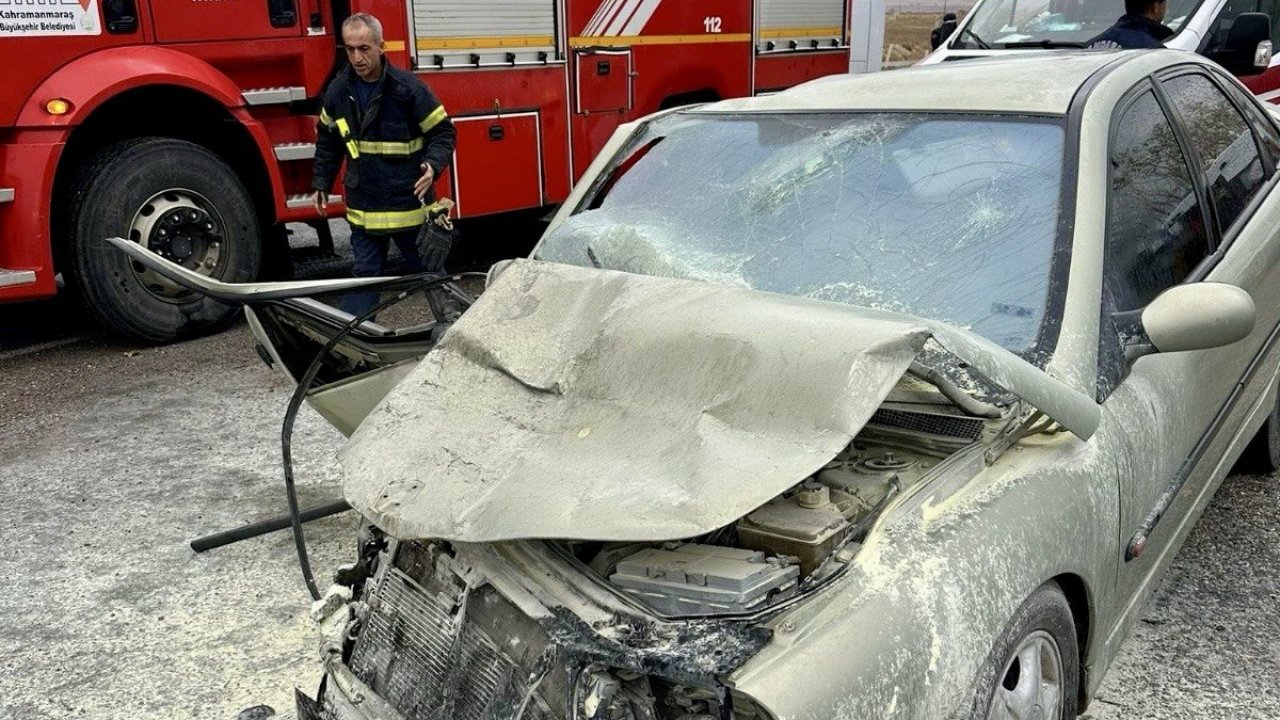 Kahramanmaraş’ta Otomobil Tankere Çarptı: 2 Yaralı