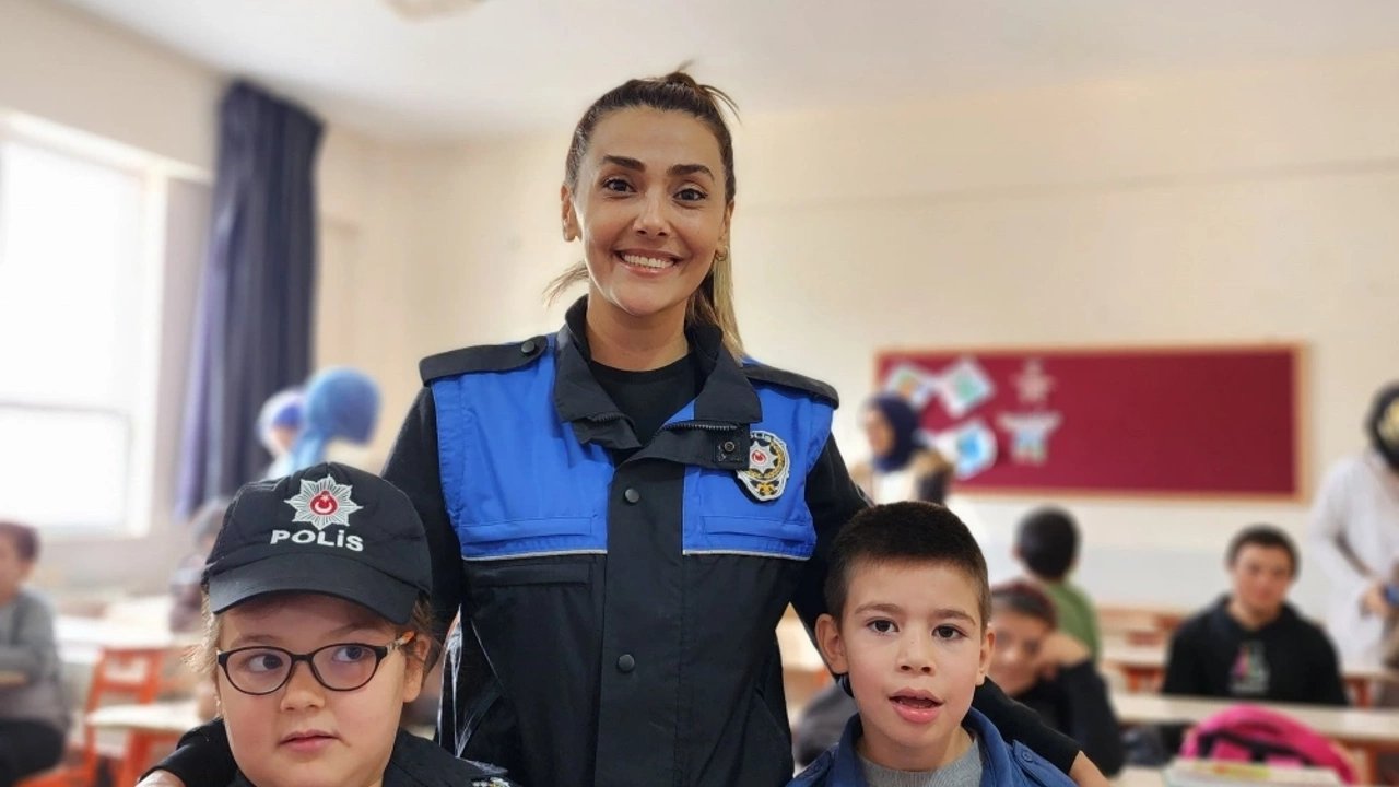 Eğitimde Polis ve Özel Gereksinimli Çocuklar Buluştu: Türkoğlu'da Unutulmaz Bir Gün!