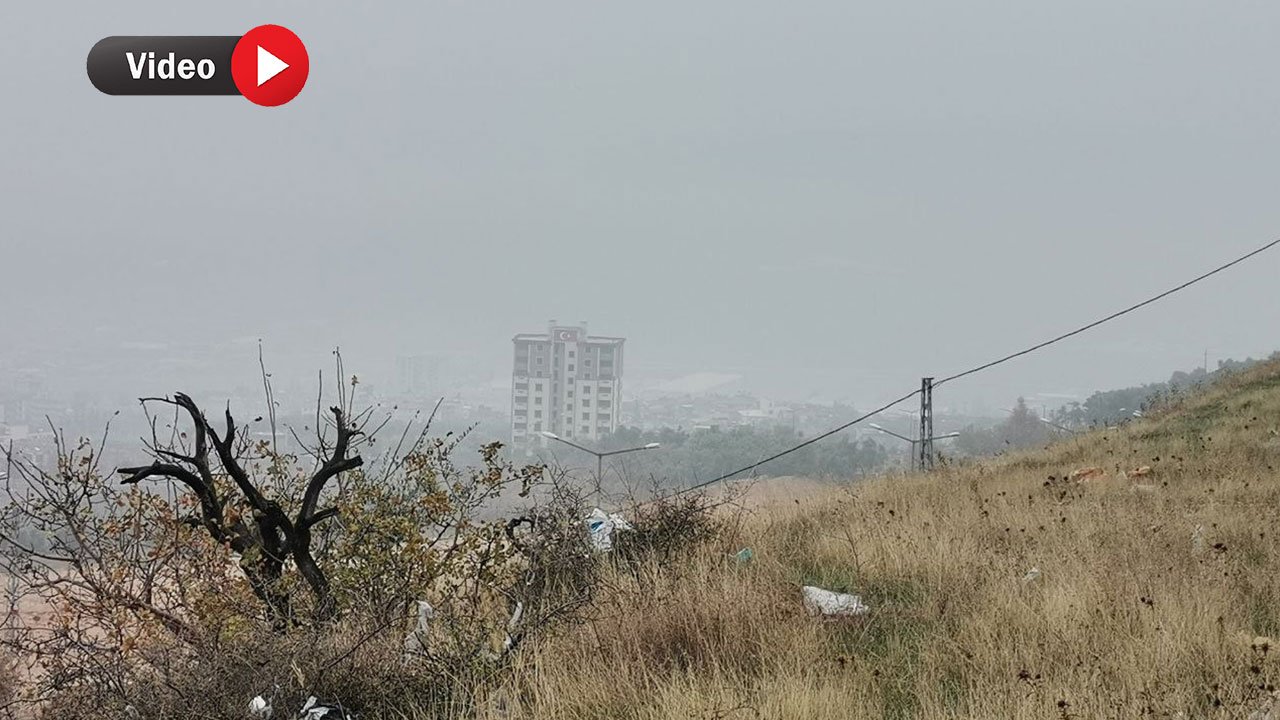 Kahramanmaraş'ta Yoğun Sis Alarmı: Görüş Mesafesi Düştü!