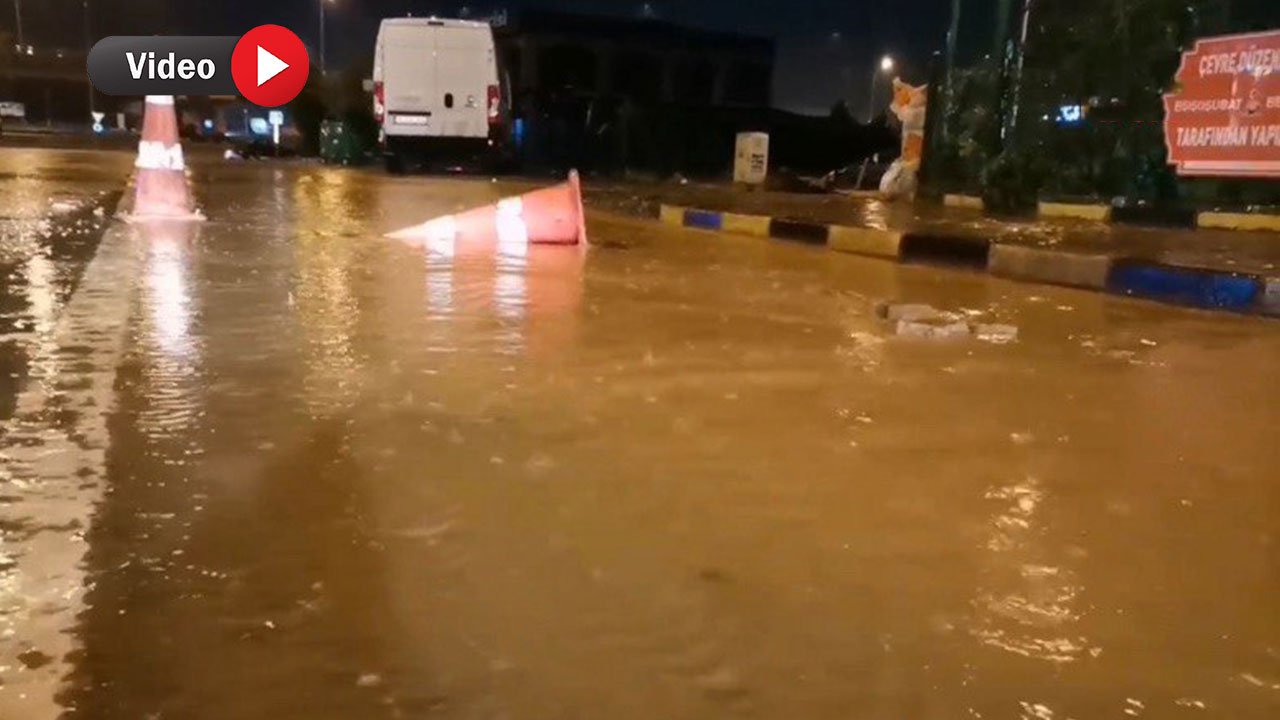 Kahramanmaraş'ta Şiddetli Yağış: Dereler Taştı, Tarım Arazileri Sular Altında