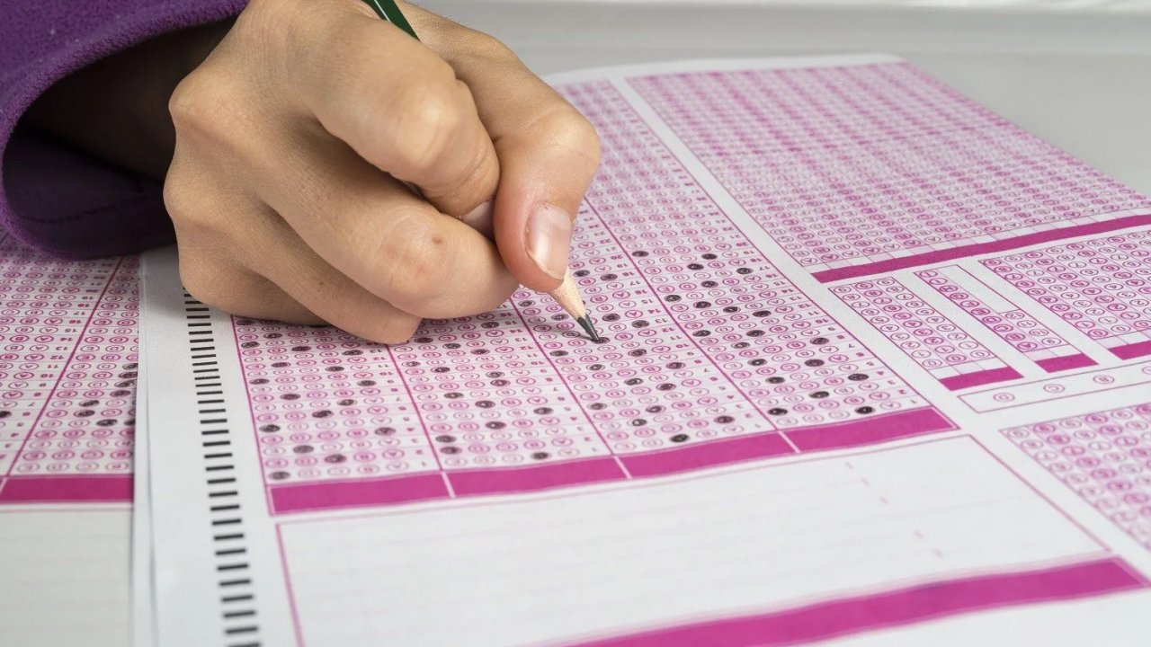 Büyük Başarı: Kahramanmaraş'ta Deneme Sınavında Zirveye Ulaşan Genç Beyinler