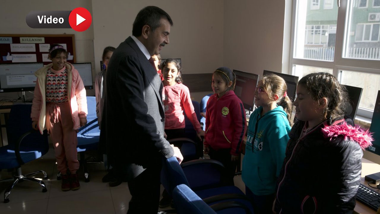 Bakan Tekin Rapor Aldı! Kahramanmaraş'ta Eğitim İçin Bir Araya Geldi