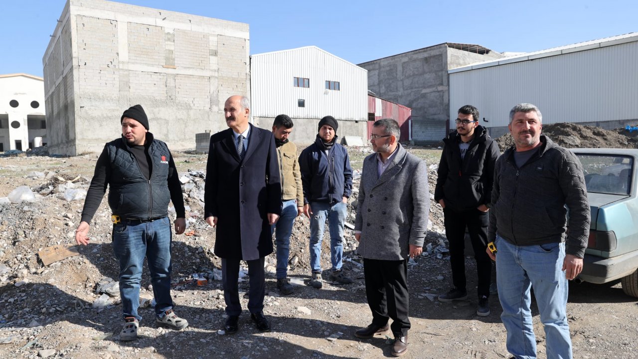 Dulkadiroğlu'nda Necati Okay, Yeni Sanayi Alanının Altyapısını Detaylı İnceledi!