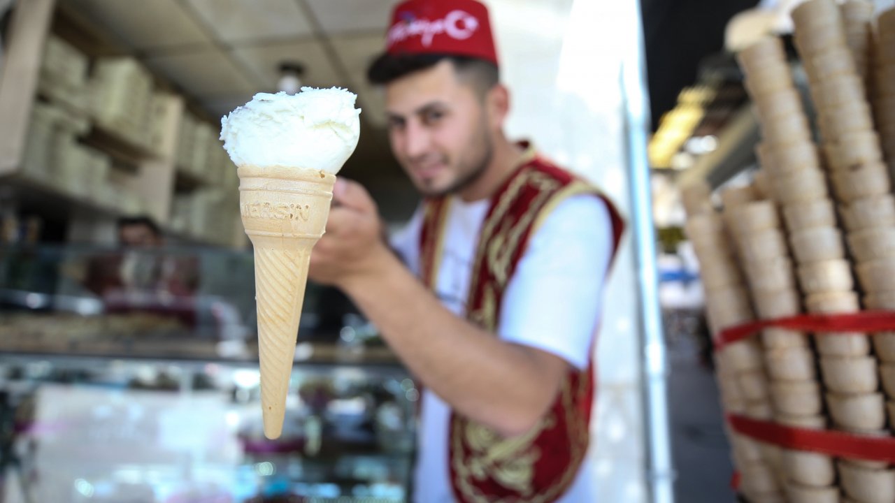 Bakanlık Tarafından Gelen Yeni Kahramanmaraş Dondurması Kuralları: İşte Detaylar!