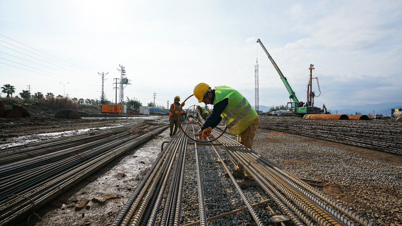 Kahramanmaraş'ta Sağlığa Yeni Soluk: Merkez Acil Durum Hastanesi İnşası Devam Ediyor!