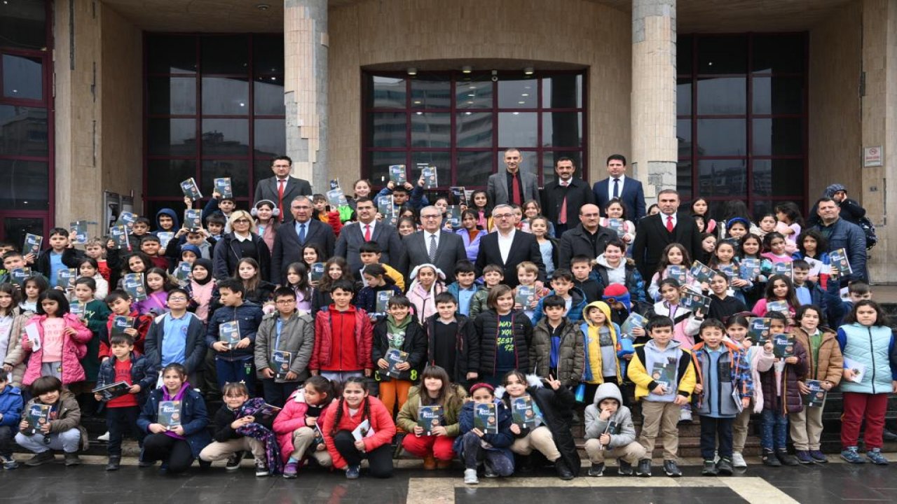 Edebiyatın Kalbi Kahramanmaraş'ta Atıyor: Masal Kitabı Minik Kalplere Ulaştı!