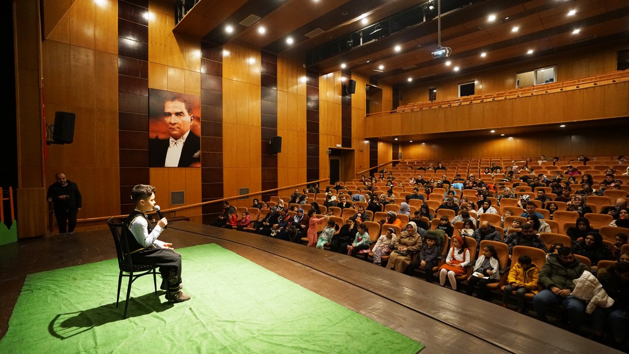 Tospik'in Hikayesi: Kahramanmaraş'ta Çocukların Kalbini Kazanan Müzikal Tiyatro!