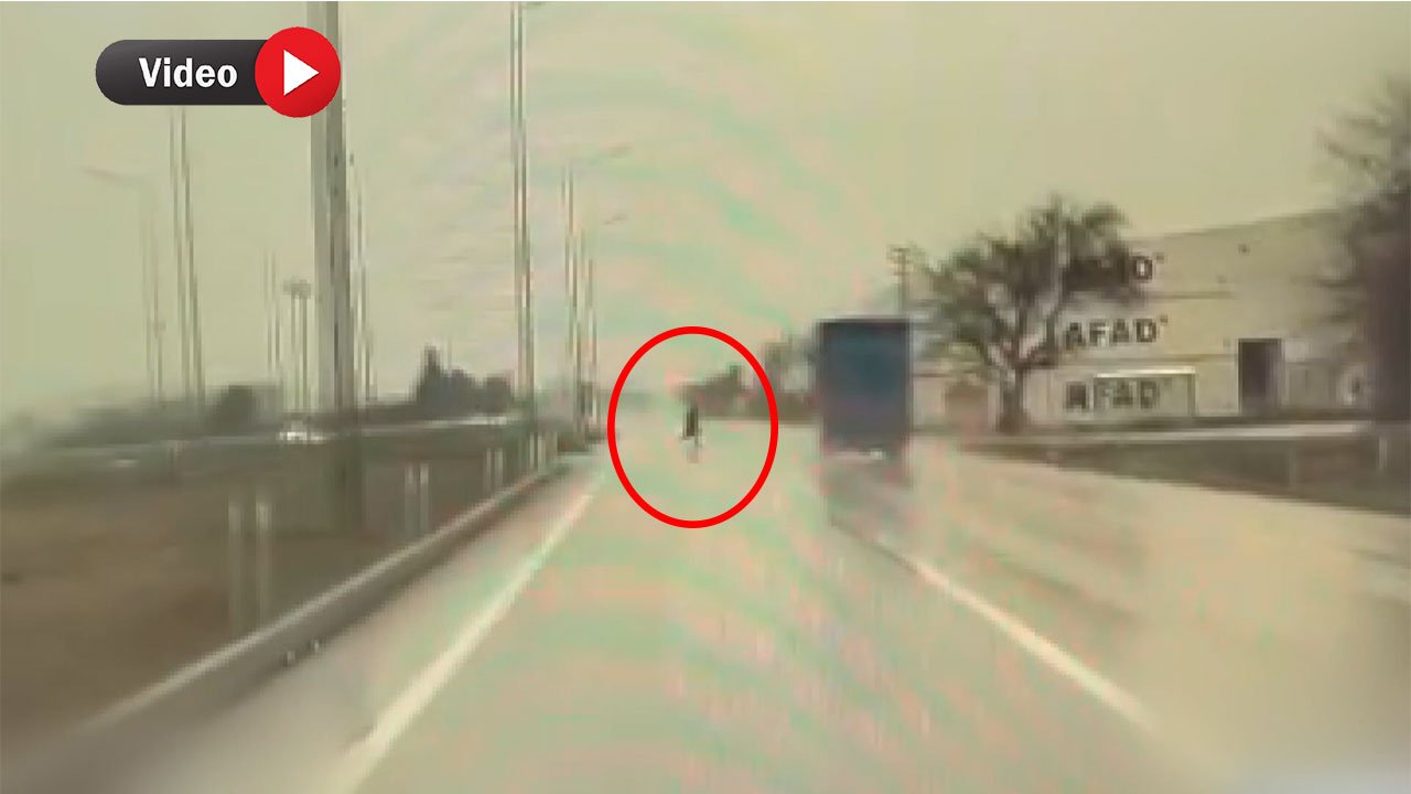 Kahramanmaraş'ta Ölümlü Kaza Anı Kameralara Takıldı!