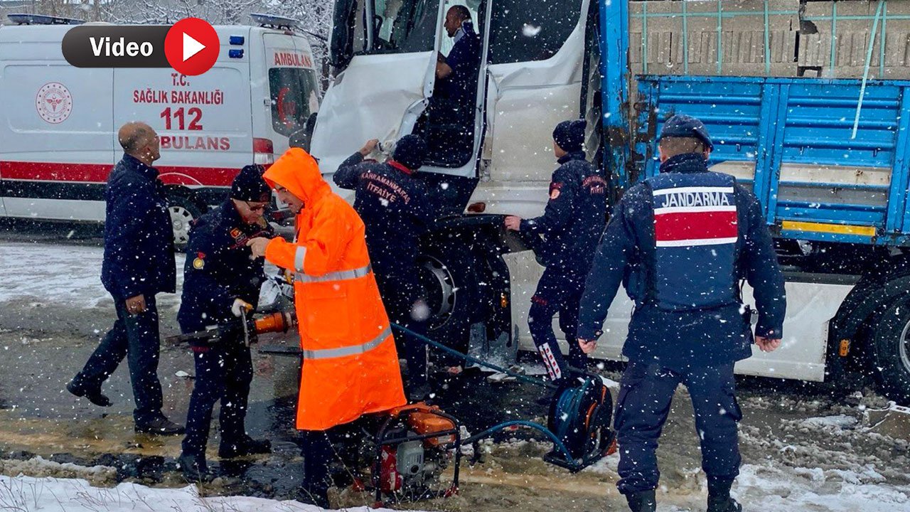 Kahramanmaraş'ta Kontrolden Çıkan Araç Zincirleme Kazaya Yol Açtı!