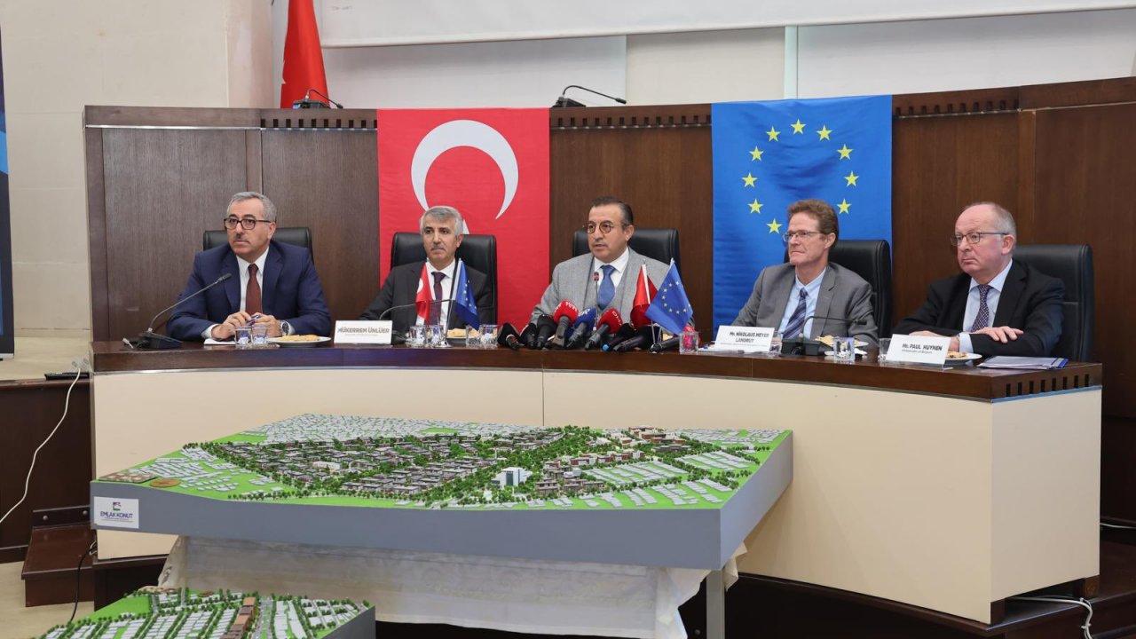 AB Türkiye Delegasyonu Başkanı Meyer-Landrut'tan Kahramanmaraş'a Destek Ziyareti