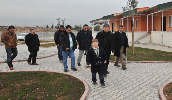 BAŞKAN POYRAZ YENİ TESİSLERİ İNCELEDİ