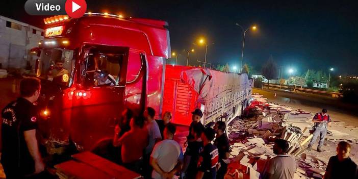 Kahramanmaraş’ta tır mermer atölyesine girdi: 1 yaralı