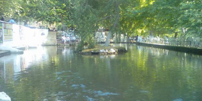 İçinde Kaybolmak İsteyeceğiniz Bir Doğa Harikası: Kahramanmaraş Ekinözü İçmeler
