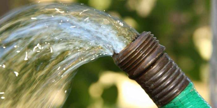 Kap Kacak Ne Varsa Doldurun: Kahramanmaraş'ta Bazı Mahallelerde 8:30-17:00 Arası Su Yok!