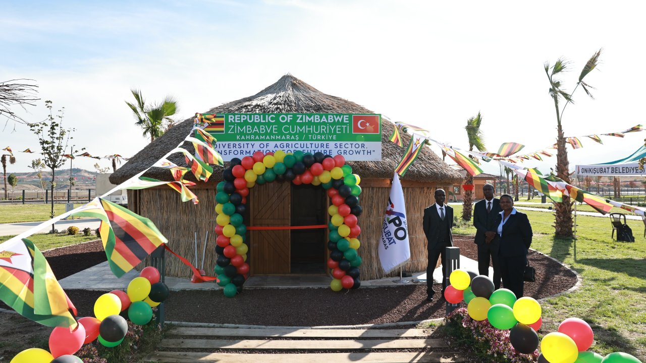 expo-2023te-zimbabwenin-buyulu-bahcesi-kahramanmarasta-acildi.jpeg