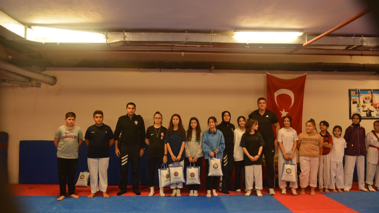 gelecege-guclu-adimlar-kahramanmaras-emniyetinin-sundugu-96-saatlik-tekvando-deneyimi.jpg