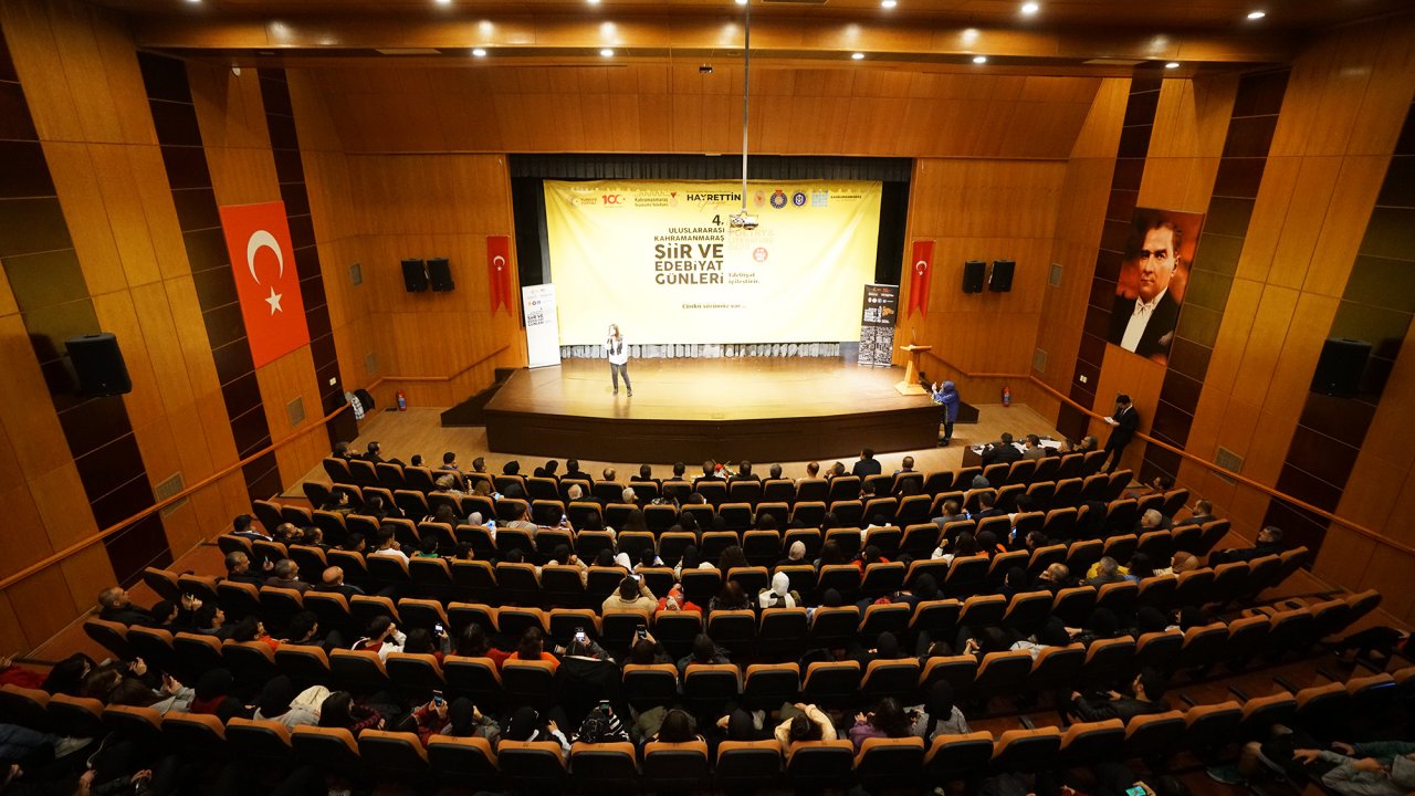 kahramanmaras-uluslararasi-kultur-etkinliginde-siir-soleni.jpg