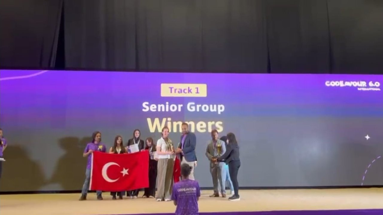 sanko-okullari-ogrencileri-yapay-zeka-yarismasinda-dunya-birincisi-oldu-2.jpg