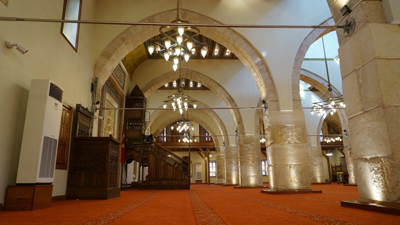 ulu-camii-4.jpg