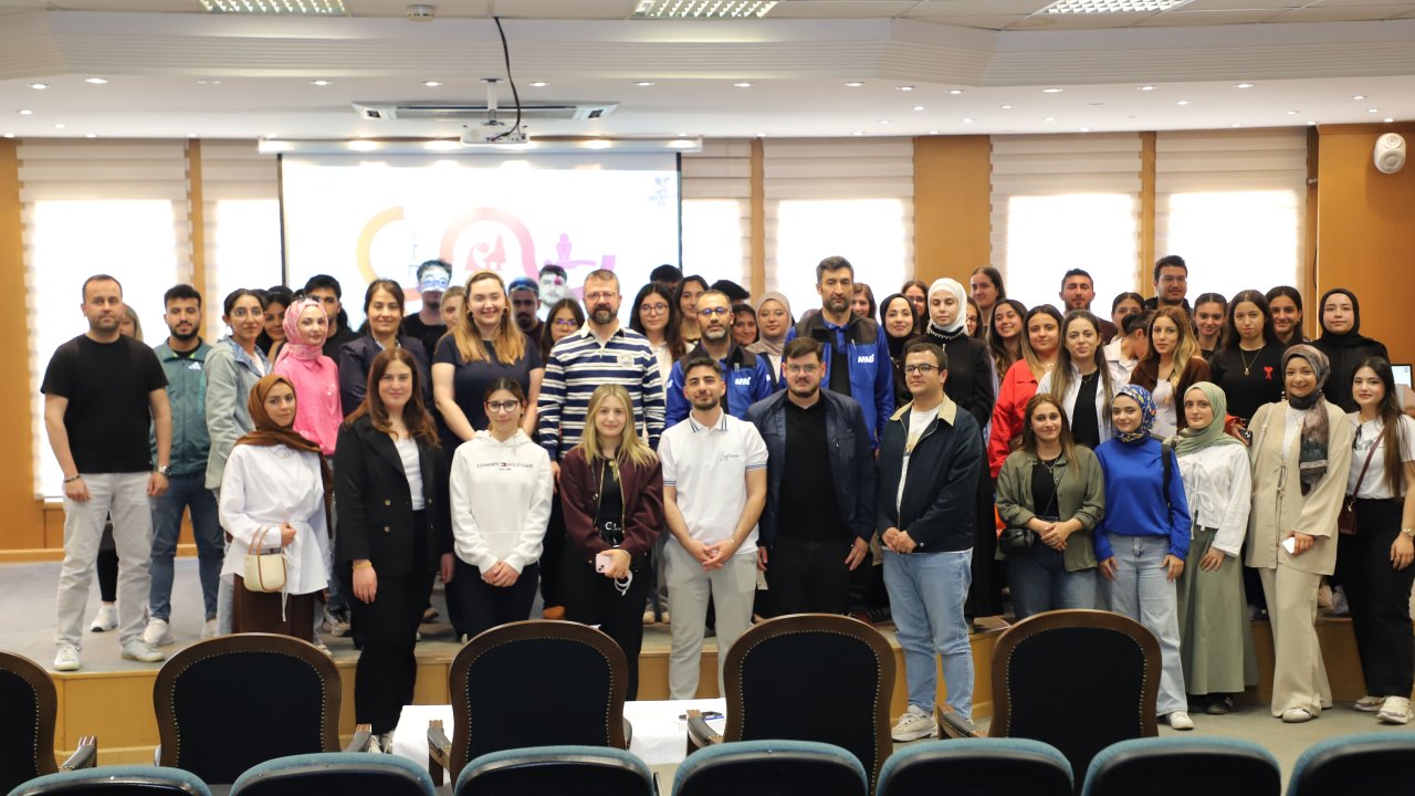 sanko-universitesinde-afet-farkindalik-egitimi-duzenlendi-1.jpg
