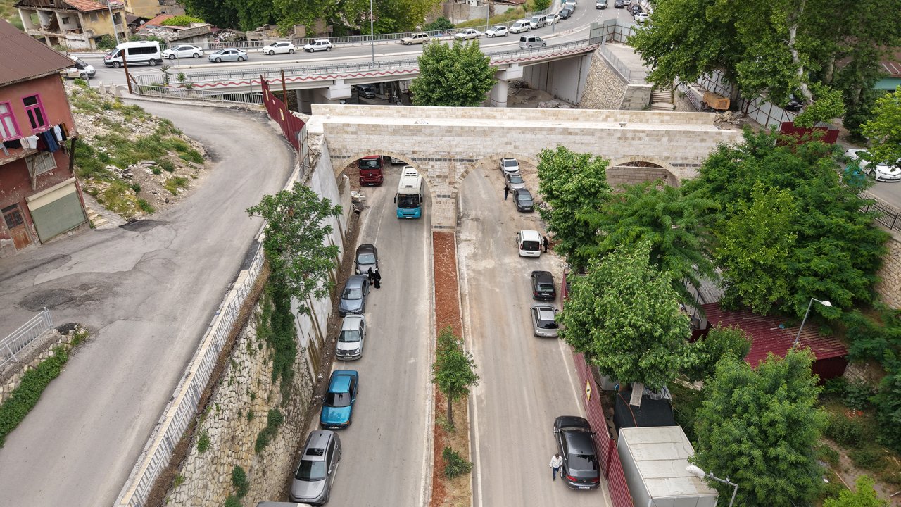 kanlidere-caddesi-1.jpg