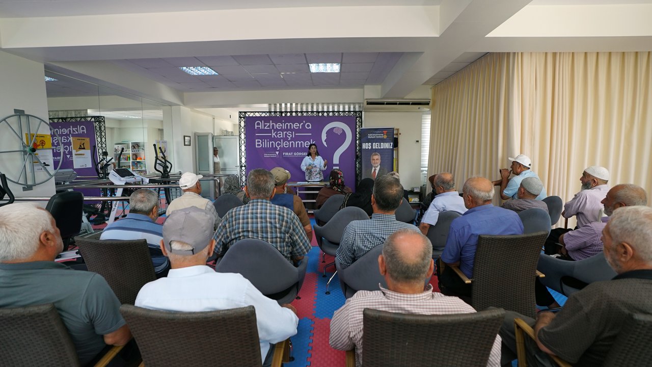 aktif-yasam-merkezi-alzaymir-gunu-etkinligi-2.jpg