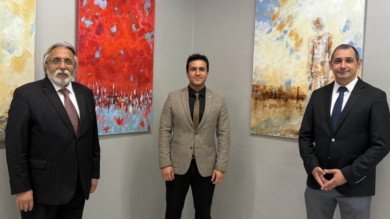 ressam-ayla-erdog-cetin-sanko-sanat-galerisinde-sergi-acti-9.jpg