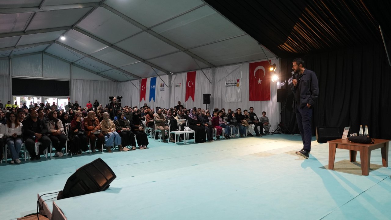altay-cem-meric-soylesisi13.jpeg