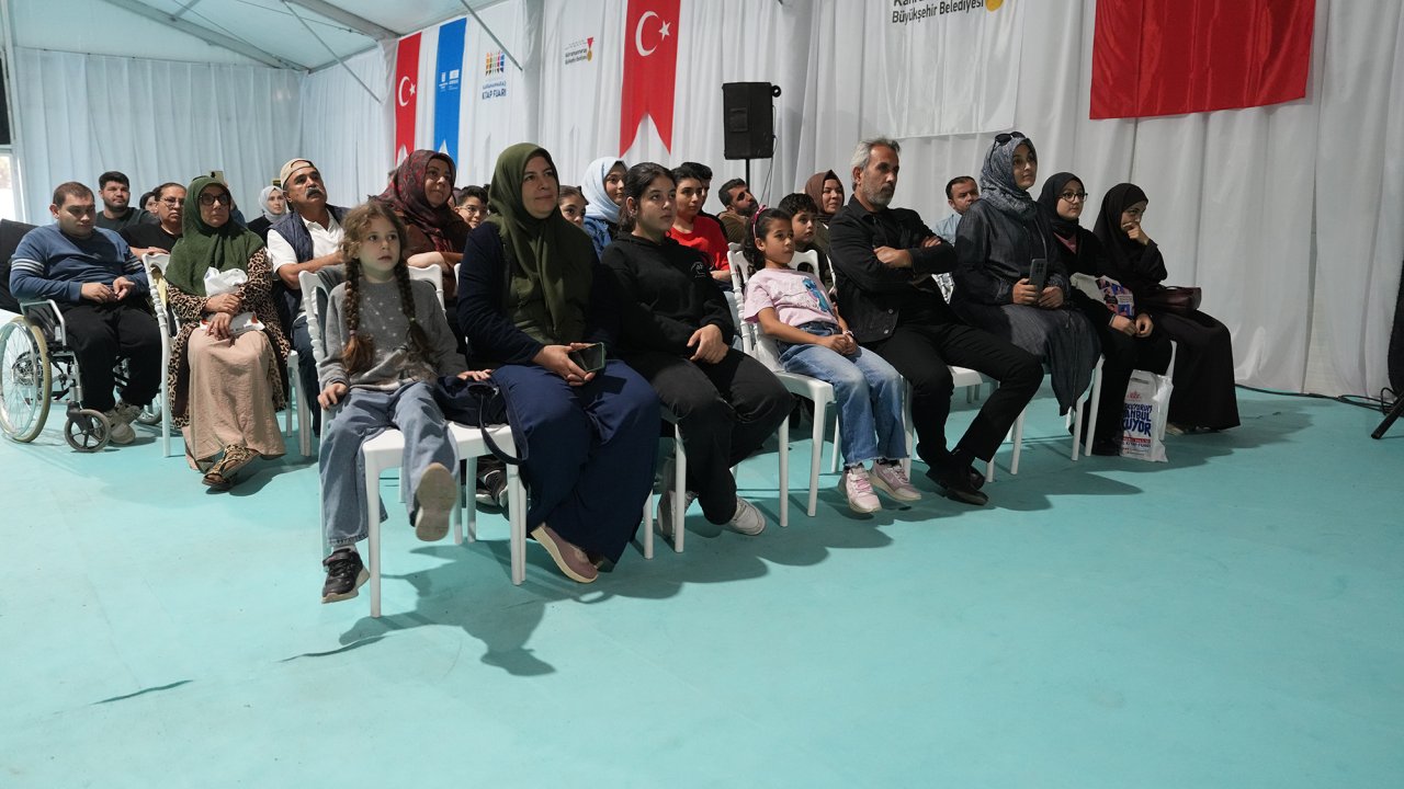 sevda-turkusev-soylesisi3.jpg