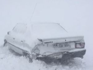 KAHRAMANMARAŞ’TA KAR YAĞIŞI KAZALARI DA BERABERİNDE GETİRDİ
