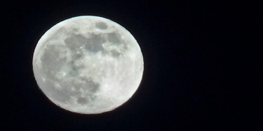 Görenleri kendine hayran bıraktırdı! ‘Süper Ay' böyle görüntülendi